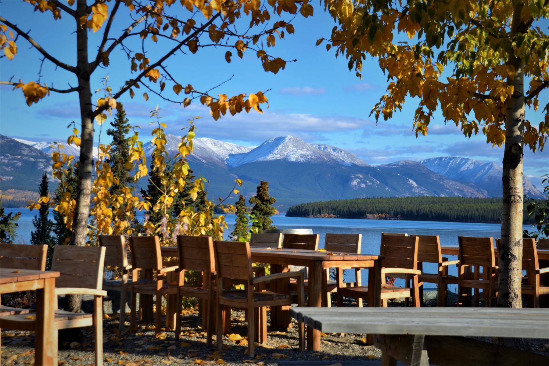restaurant patio view on lake and tagish mountain range